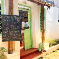 Loving Earth Cafe food