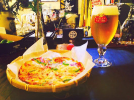 Sì Shí Yī Hào Xiǎo Cān Guǎn food