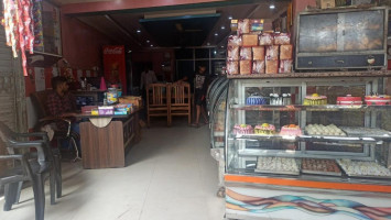 New Gokul Sweets Comida