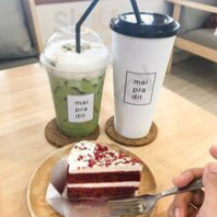 Mai Pra Dit Coffee And Bistro food