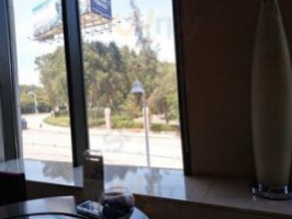 Jīn Mào Shēn Zhèn Jw Wàn Háo Jiǔ Diàn Food