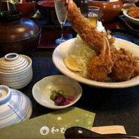 Lǜ の Zhōng のお Shí Shì Chǔ Hé むら Zǒng Běn Diàn food