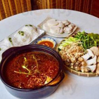 Cơm Niêu Hoa Sữa food