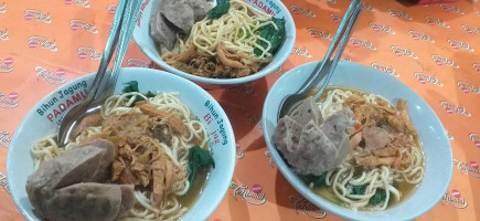 Bakso Sari Roso food