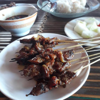 Sate Bebek Pak Kirno 2 food