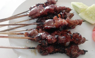 Sate Bebek Pak Kirno 2 food