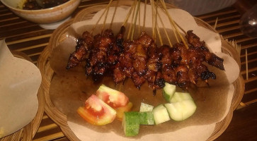 Sate Bebek Pak Kirno 2 food