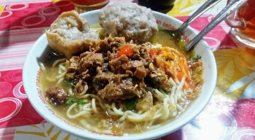 Kedai Bakso Kembar food