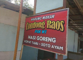 Warung Makan Condong Raos outside