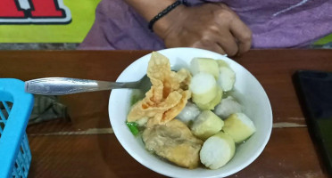 Bakso Beranak Istiqomah food