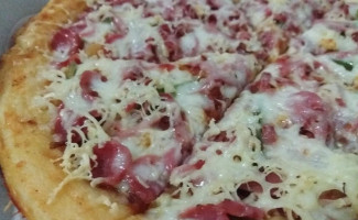 Pizza Sehat Lamongan food