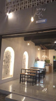 Cafe Horee inside