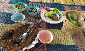 Saung Ikan Bakar F3 Bang Mahfud food