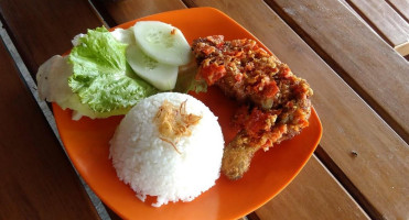 Dapur Mashitta&sido Makmur food