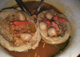 Rumah Bakso Mang Enjen food