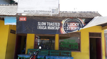 Warung Makan Sederhana Pecel Lele outside