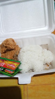 Ayam Geprek Bu Rina food