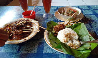 Sate Maranggi Sapi Si Abah Walahar food