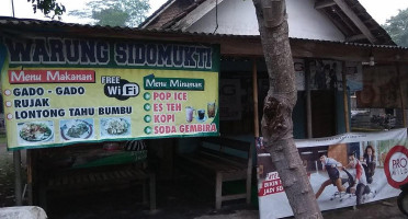 Yogawa Minuman Kesehatan outside