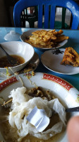 Rumah Makan Soto Aulia food