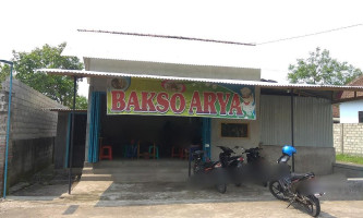 Bakso Arya Puncu outside