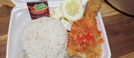 Ayam Geprek Spektakuler 2 food