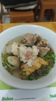 Mie Ayam Bakso Gatot Kaca food