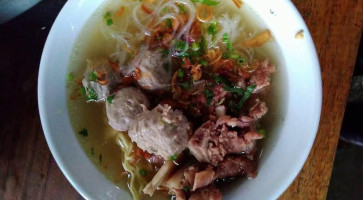 Bakso Urat Mantep food