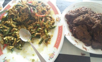 Warung Nasi Barokah Parakan food