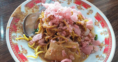 Katupek Pitalah Simpang Padang food