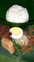 Warung Makan Bu Yani food