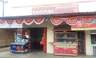 Warung Makan Bu Yani outside