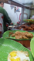 Warung Moro Seneng Bu Hj. Sutilah food