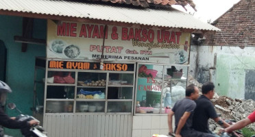 Bakso Wonogiri Putat outside