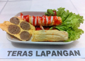 Teras Lapangan food