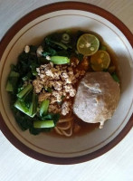 Mie Baso Novi food