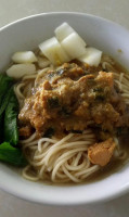 Bakso Omah Dhuwur food