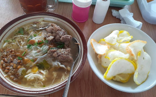 Bubur Sop Tetelan Sapi Mang H. Dul food