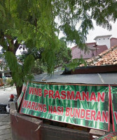 Warung Makan Bunderan outside