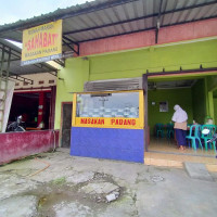 Rumah Makan Sahabat outside