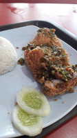 Rocket Chicken Suradadi food