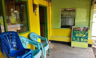 Sate Winong Pak Ahmad Keri outside