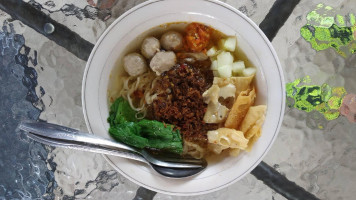 Pondok Pangsit Mie Jj food