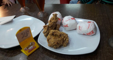 Labbaik Chicken Rangkasbitung food