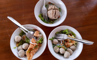 Bakso Mantap Cak Ba'un food