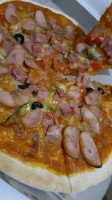 Venez Pizzeria food