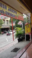 Begok Bebek Goreng Krispy Kandangan outside
