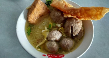 Bakso Pentolan food