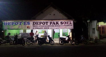 Depot Pak Soel outside