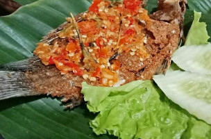 D'penyet Dapoer Penyet Cangkudu food